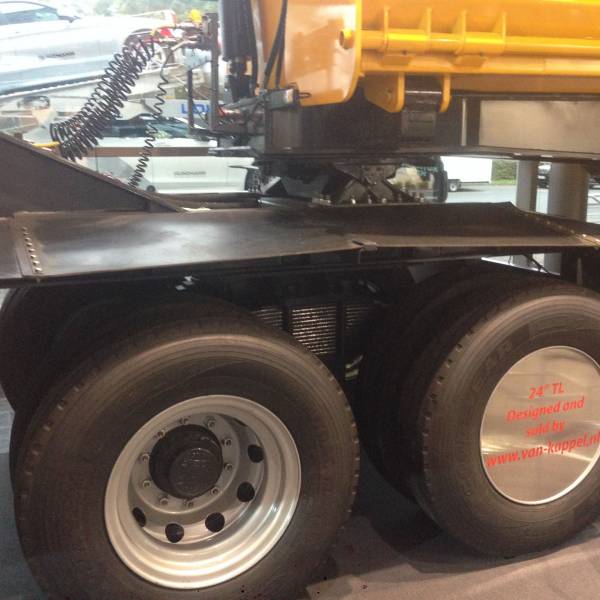 20160404 mitra kotfluegel 1